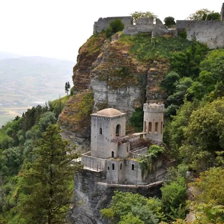 Brezza Salina Nocleg ze śniadaniem Torre Nubia