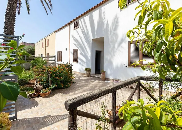 Brezza Salina Nocleg ze śniadaniem 4*